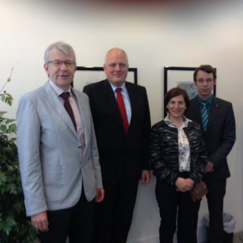 v.r.n.l.:Wolfgang Schleicher (VKL/KLB), Ulrich Kelber (PStS), Nicole Podlinski (KLB), Tobias Müller (KLJB)